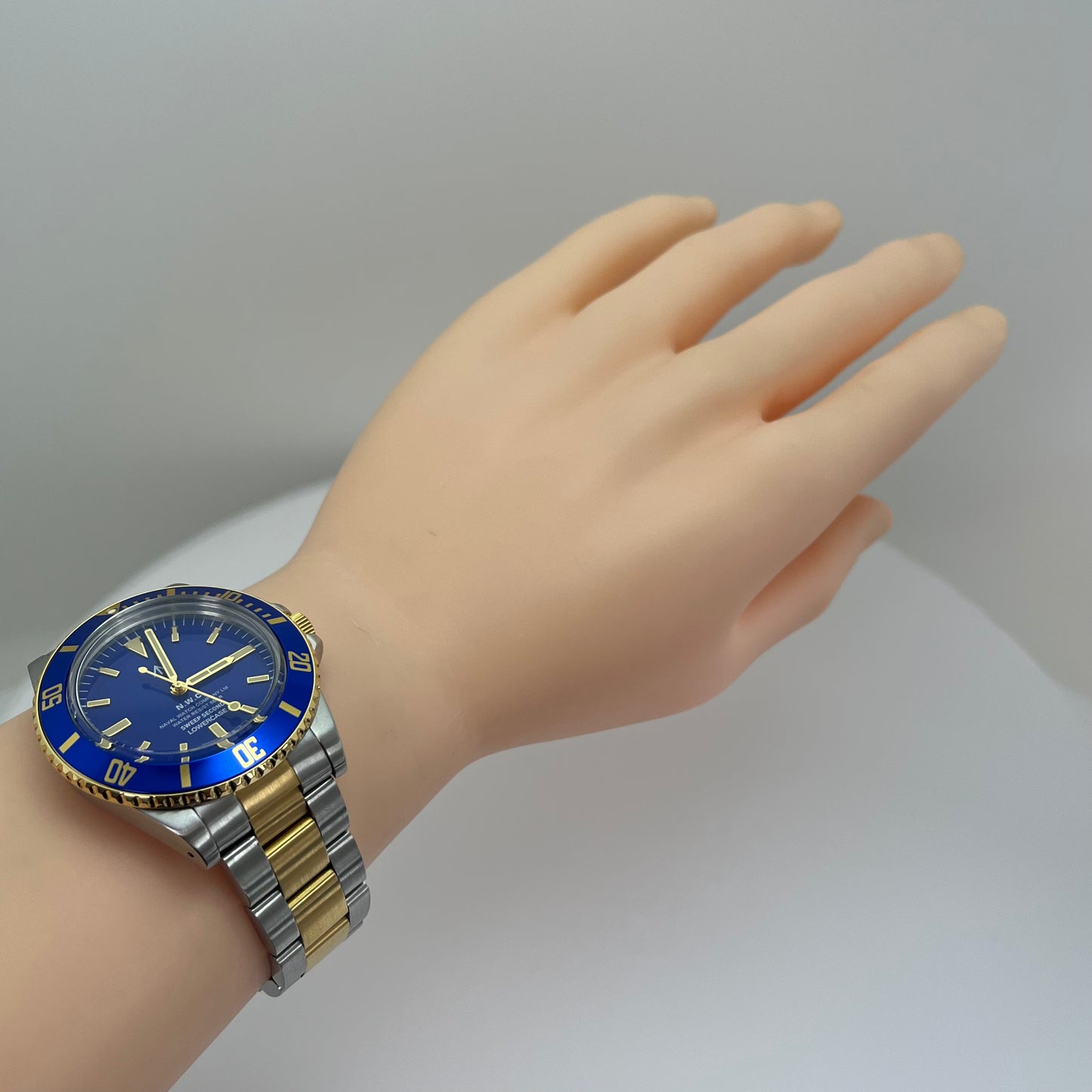 Naval Watch Co. FRXE010 Royal Blue Diver Qz Japan Two-Tone Bracelet w/ Box #619B